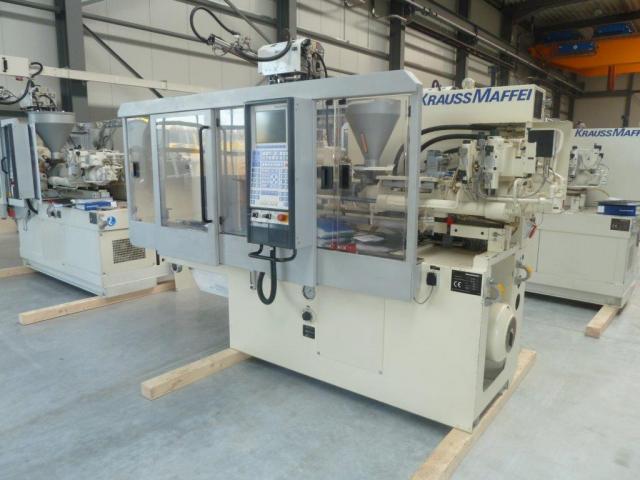 Krauss Maffei KM 40 - 220 C WIN