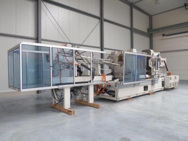 Krauss Maffei KM 650 - 3500 - 1900 CZ WEN